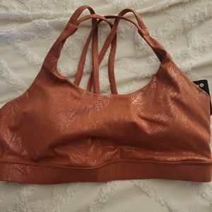 Lululemon sports bra
